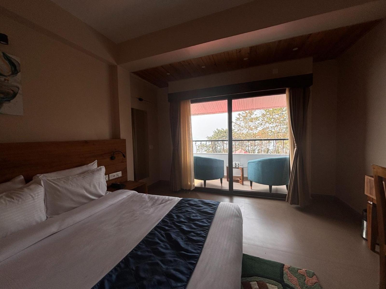Blue Orchid Premium Hotel Kalimpong Exterior photo